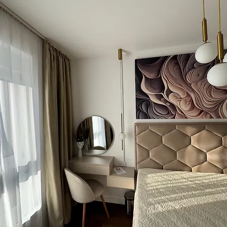 Velvet * Крагуевац